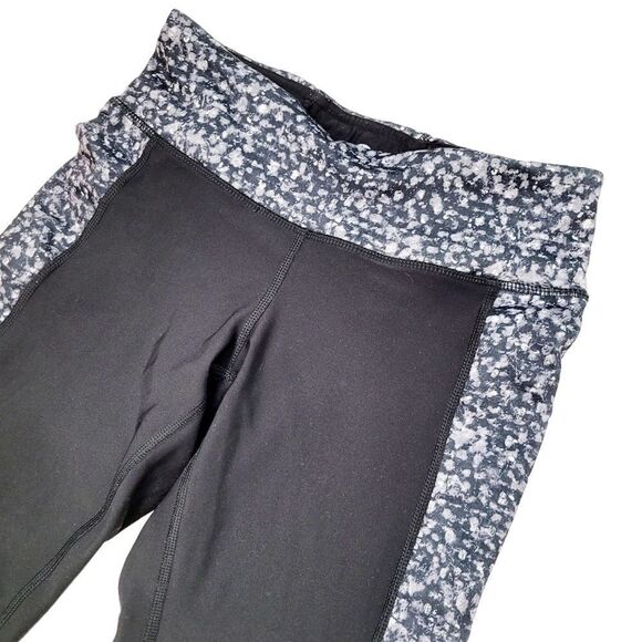 2/$20 90 Degree By Reflex Black With Floral Pattern Legging Pants Size: XS - Picture 2 of 7